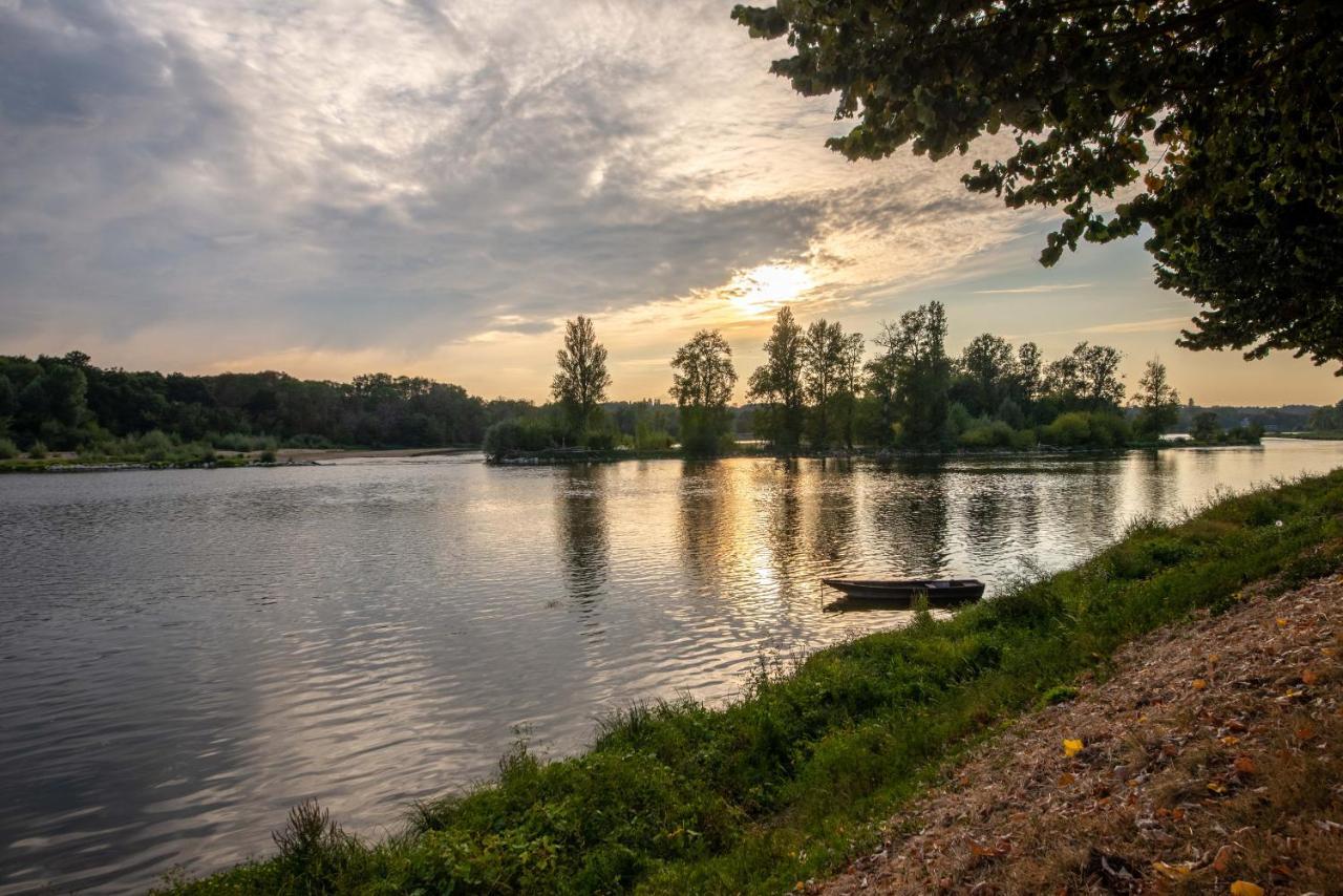 Ousson-sur-Loire La Chaumiere Bed & Breakfast エクステリア 写真