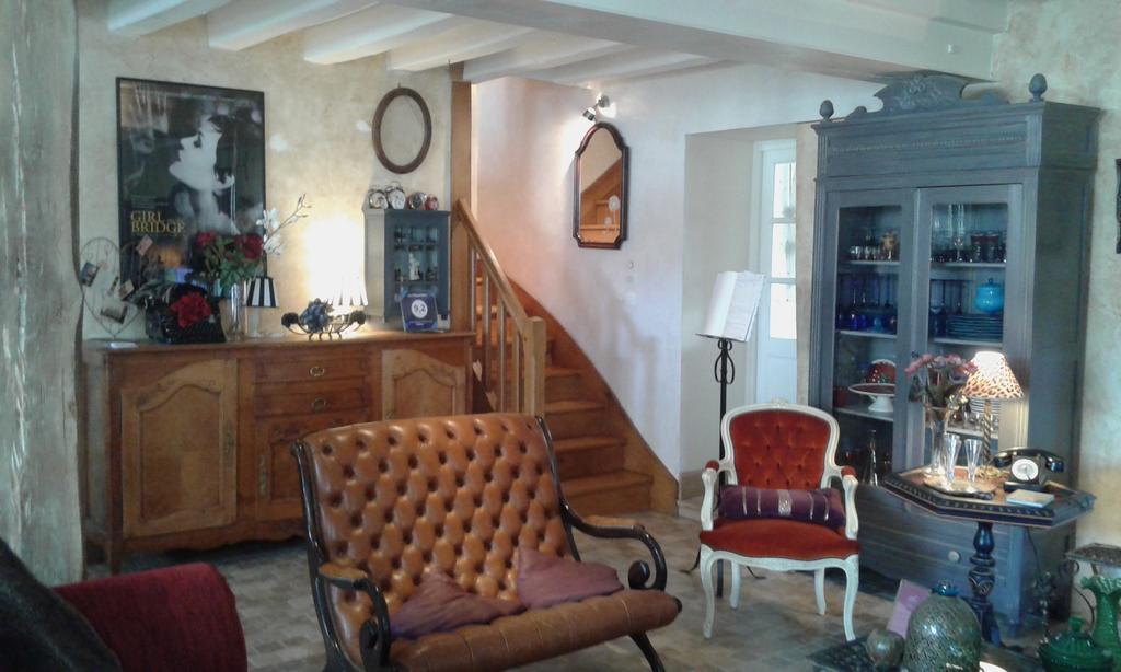 Ousson-sur-Loire La Chaumiere Bed & Breakfast エクステリア 写真