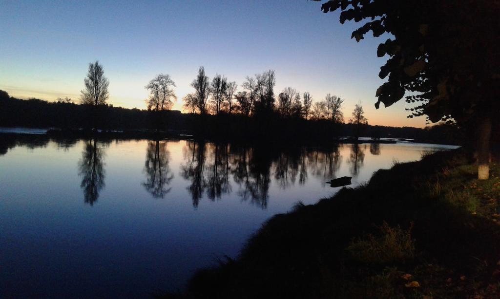 Ousson-sur-Loire La Chaumiere Bed & Breakfast エクステリア 写真
