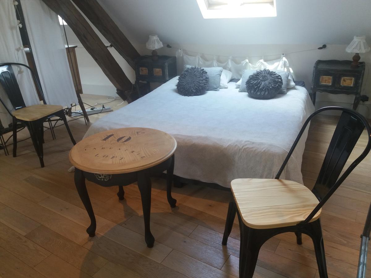 Ousson-sur-Loire La Chaumiere Bed & Breakfast エクステリア 写真