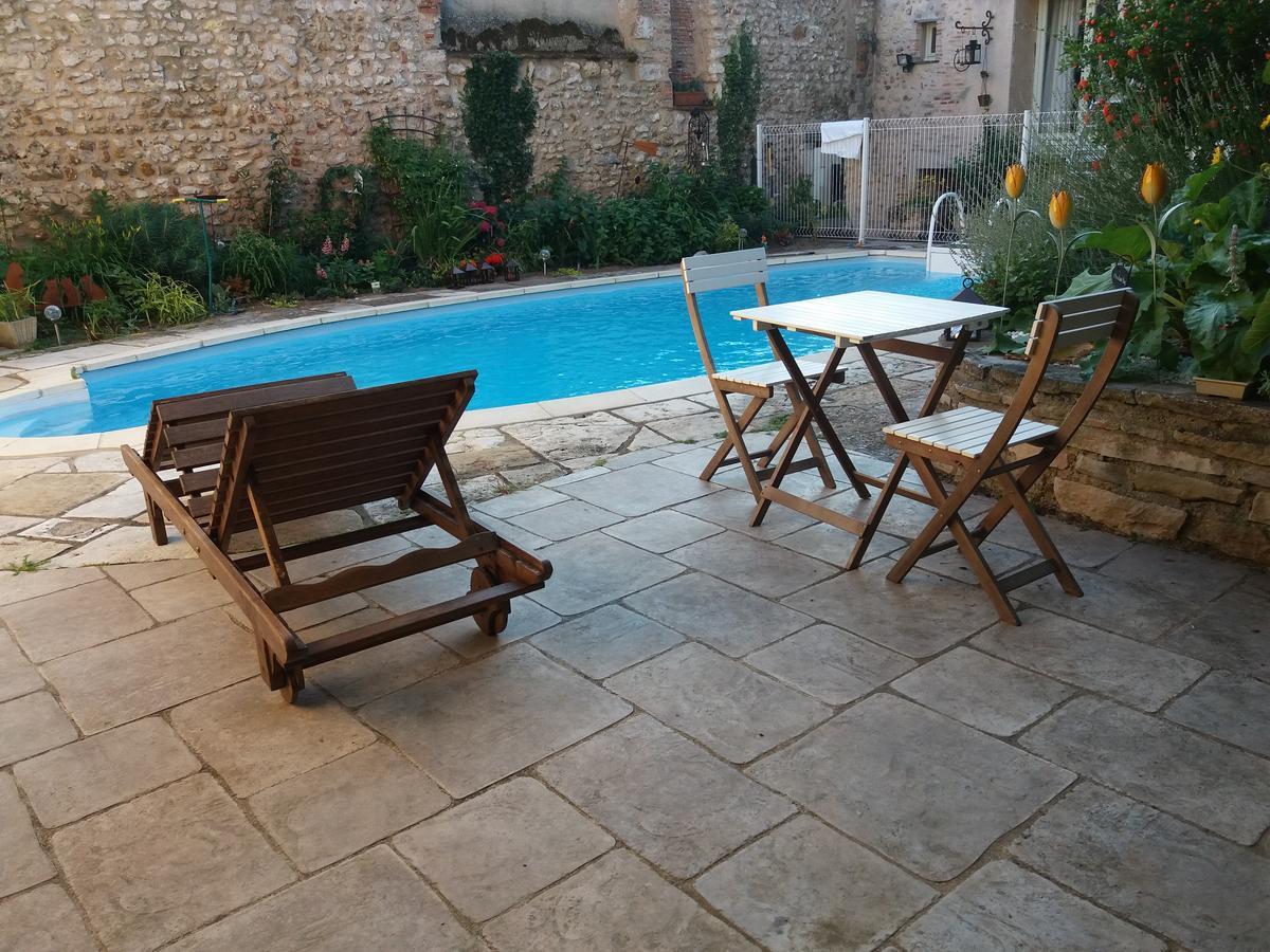 Ousson-sur-Loire La Chaumiere Bed & Breakfast エクステリア 写真